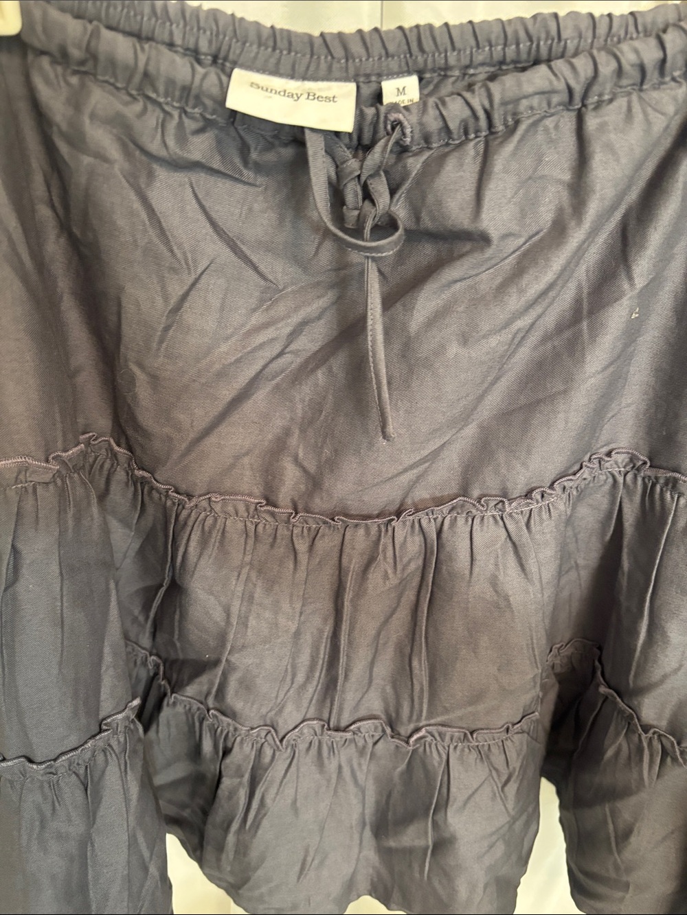 Aritzia Sunday Best Tiered medium Drawstring Skirt in Charcoal